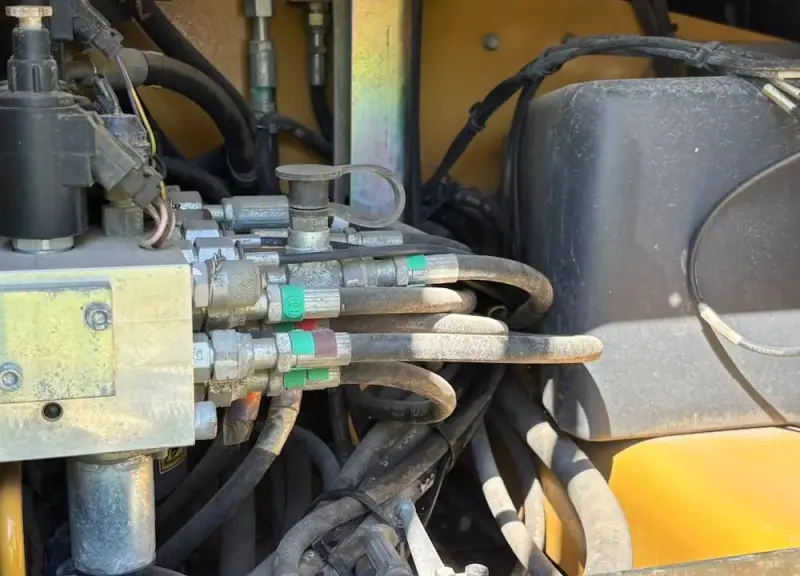 2015 Caterpillar M313D photo 13