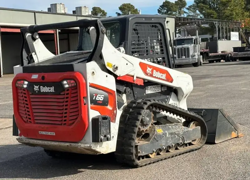 2022 Bobcat T66 photo 11