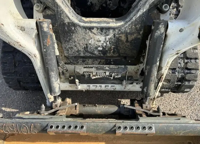 2022 Bobcat T66 photo 5