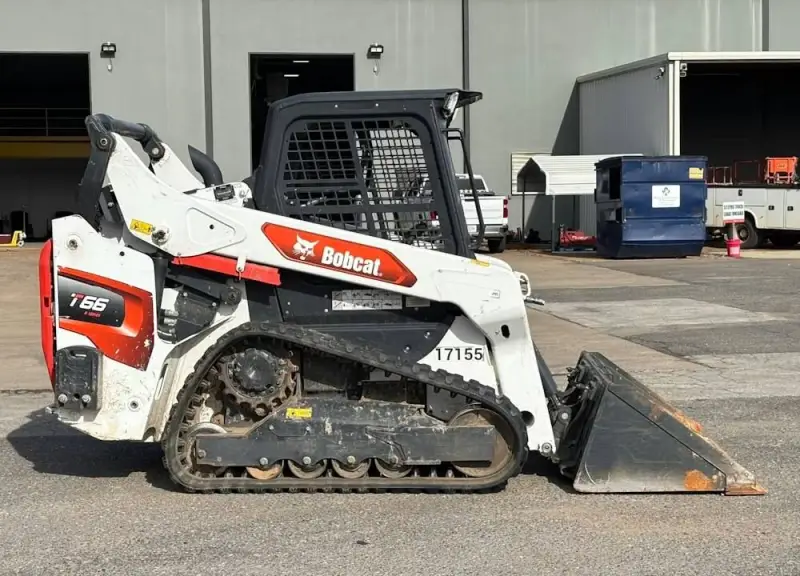 2022 Bobcat T66 photo 10