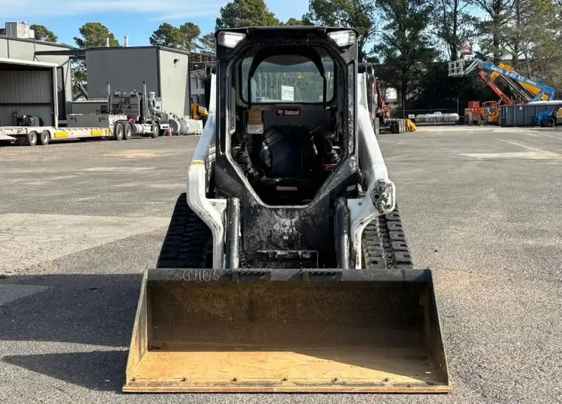 2022 Bobcat T66 photo 3