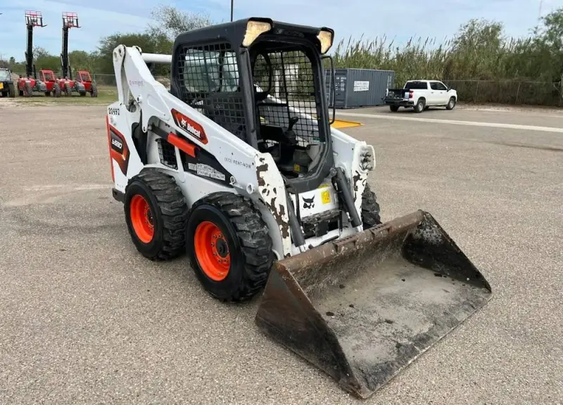 2023 Bobcat S590 photo 1