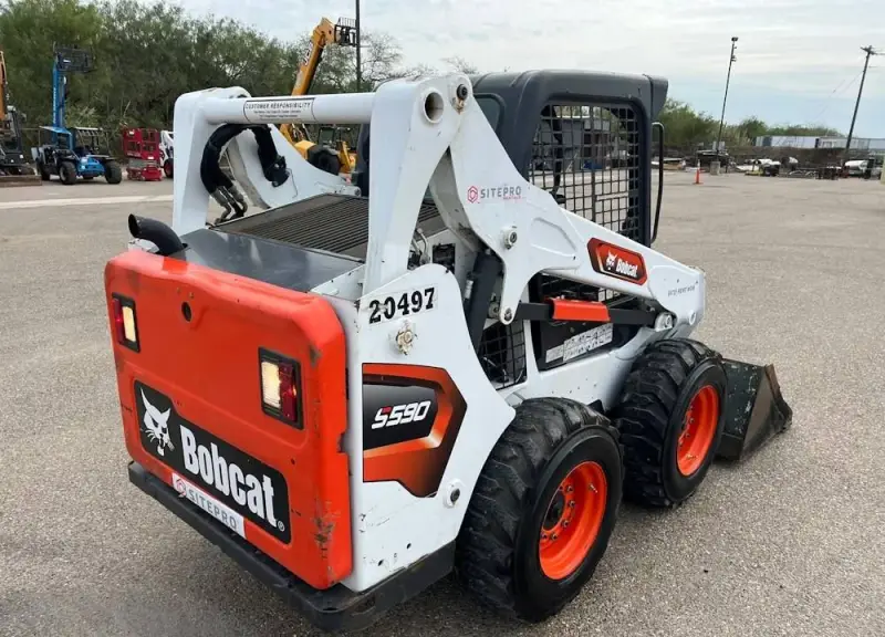 2023 Bobcat S590 photo 4