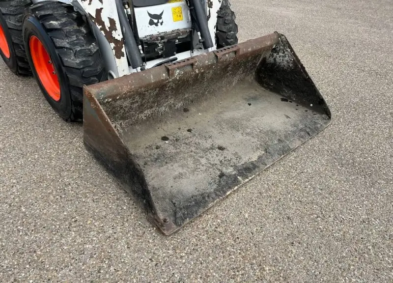2023 Bobcat S590 photo 9