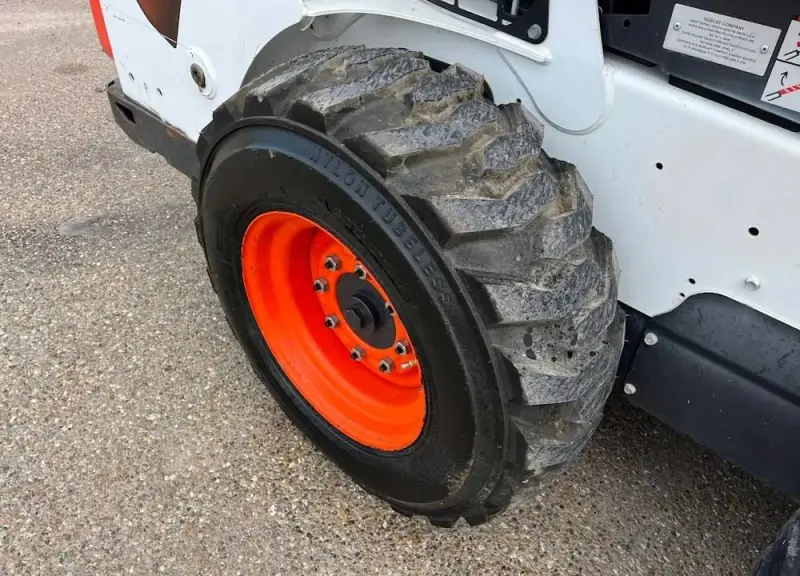 2023 Bobcat S590 photo 23