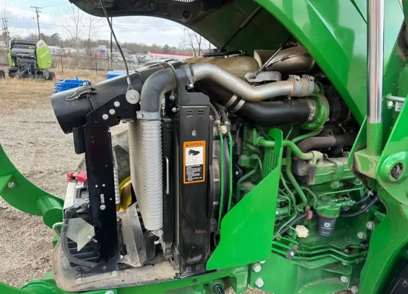2015 John Deere 5085M photo 22
