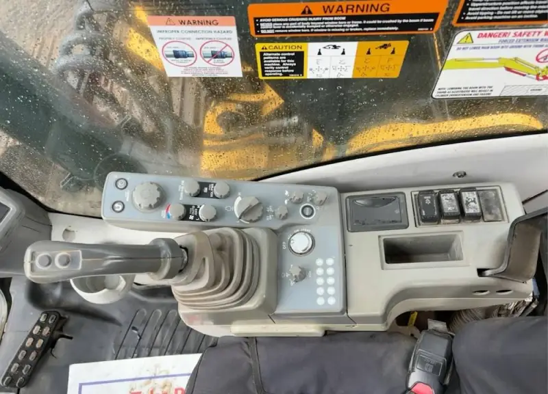 2013 John Deere 160G photo 25