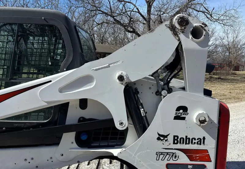 2022 Bobcat T770 photo 9