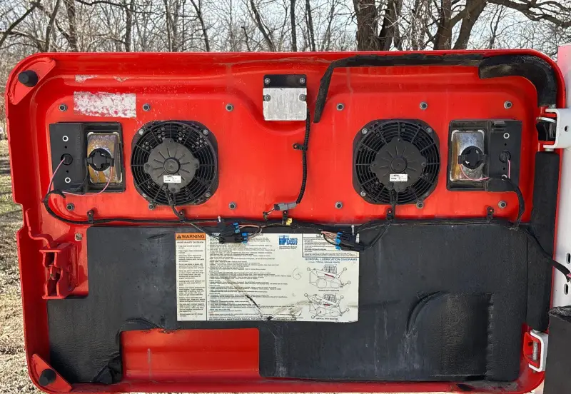 2022 Bobcat T770 photo 35