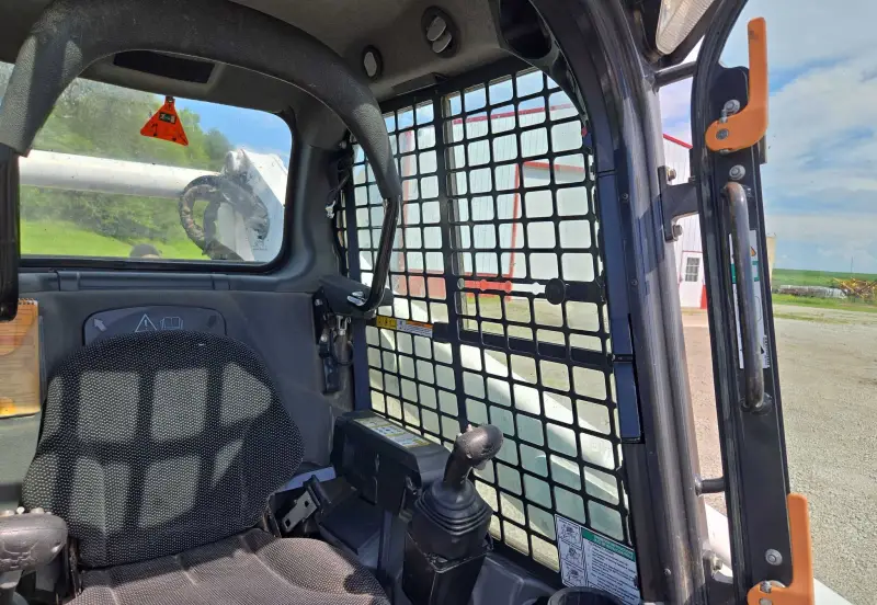 2019 Bobcat T770 photo 35