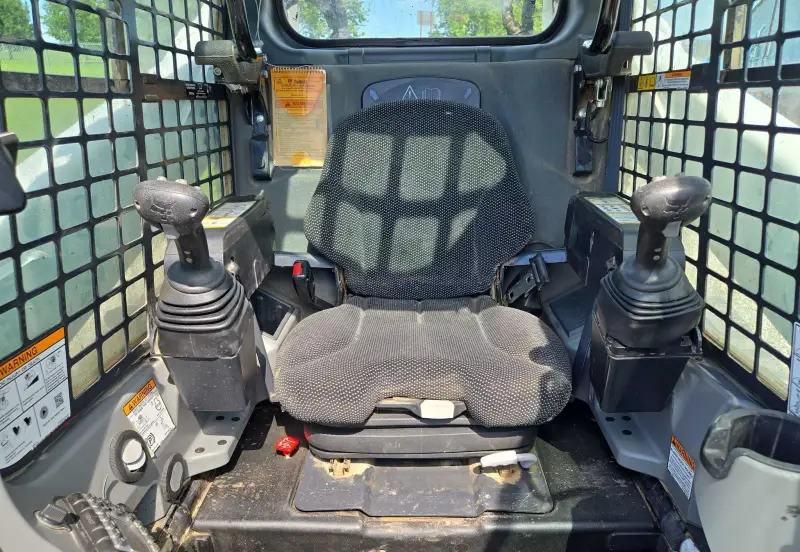 2019 Bobcat T770 photo 33
