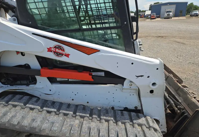 2019 Bobcat T770 photo 15