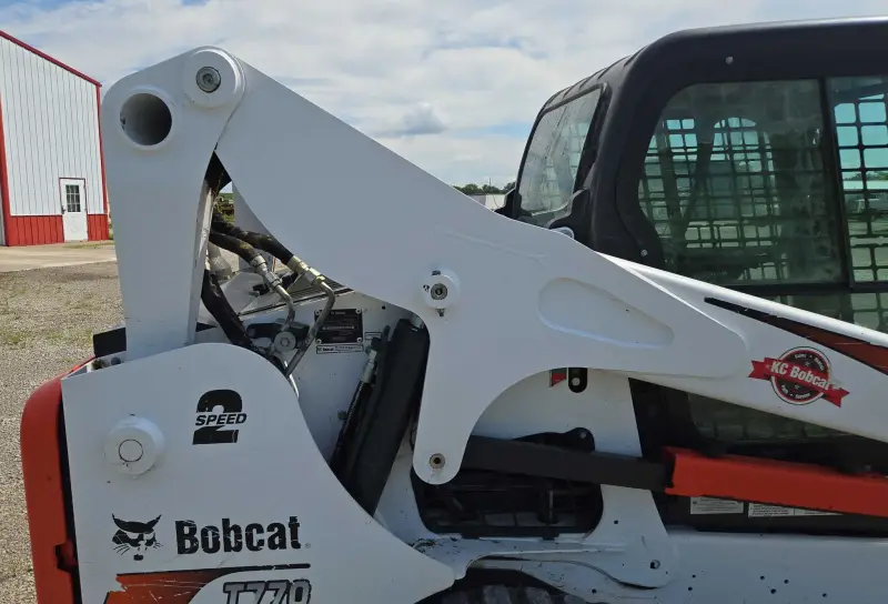 2019 Bobcat T770 photo 14