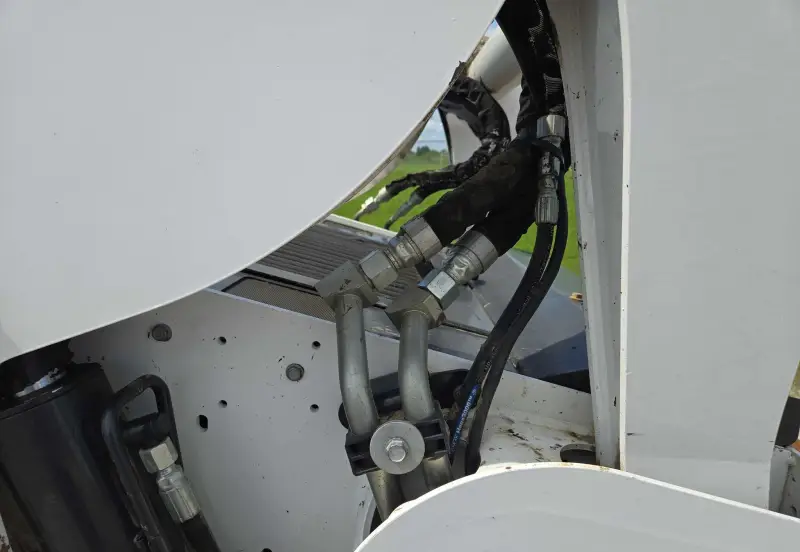 2019 Bobcat T770 photo 12