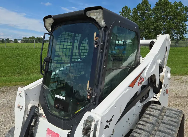 2019 Bobcat T770 photo 24