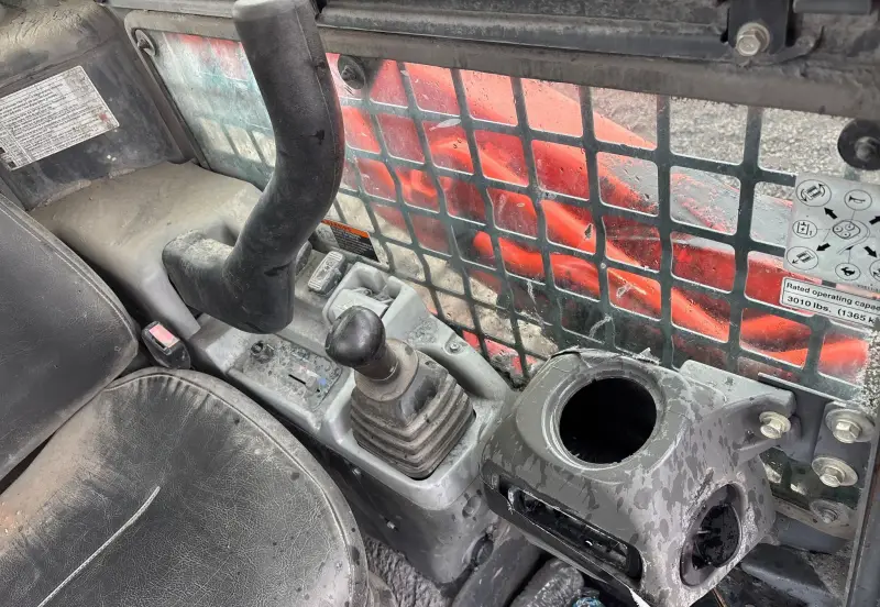2015 Kubota SVL90-2 photo 29