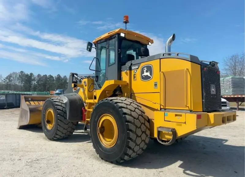 2021 John Deere 644 photo 10