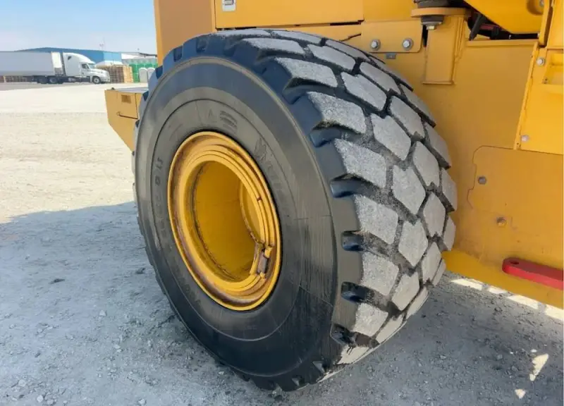 2021 John Deere 644 photo 25