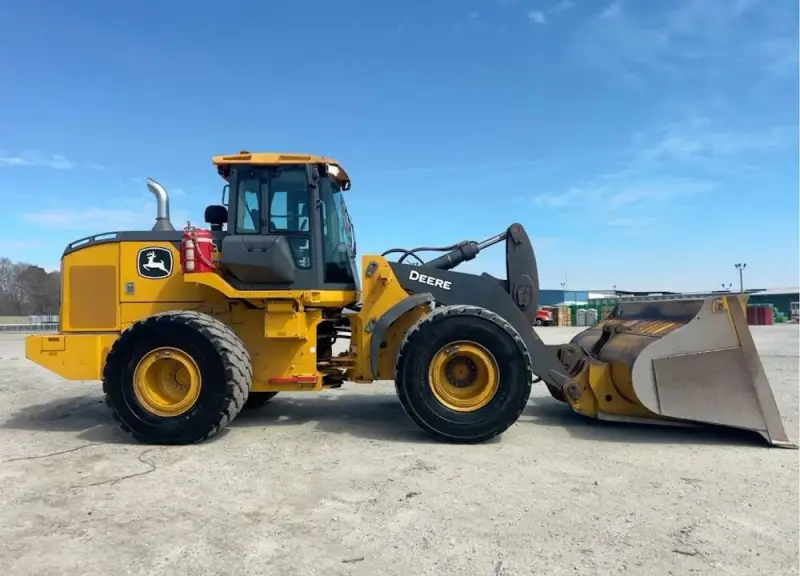2021 John Deere 644 photo 7