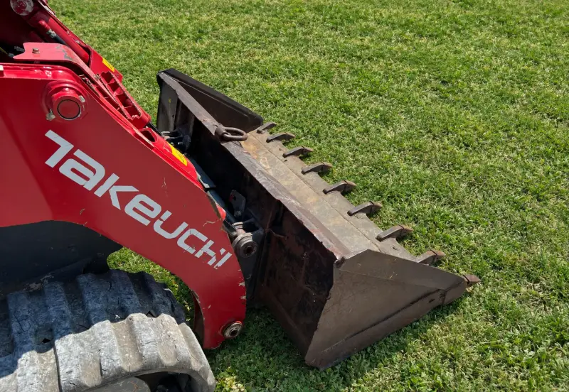 2016 Takeuchi TL12V2 photo 51