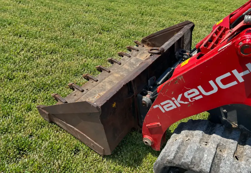 2016 Takeuchi TL12V2 photo 50