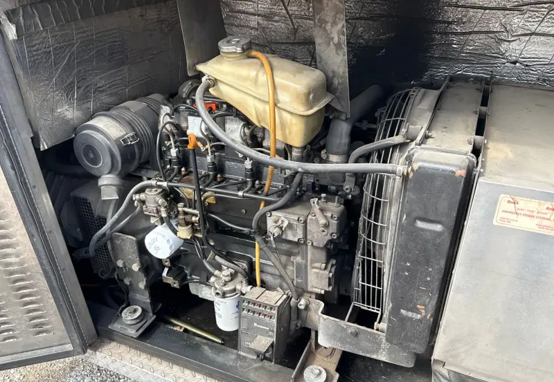 2002 Freightliner MT45 Chassis photo 14