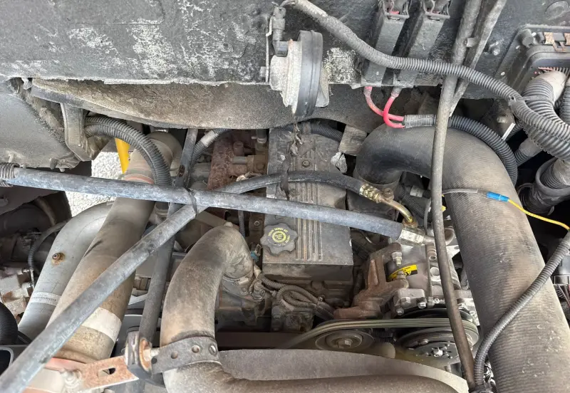 2002 Freightliner MT45 Chassis photo 109