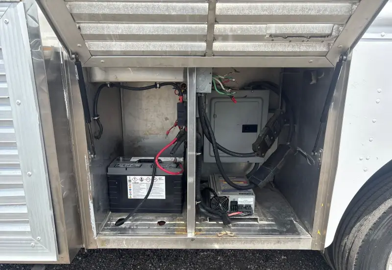 2005 Freightliner MT45 photo 15