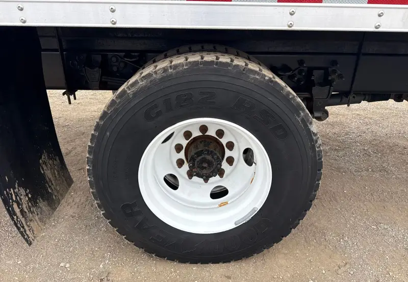 2019 Ford F650 Super Duty photo 80