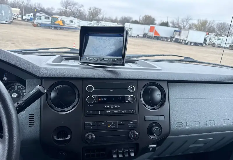 2019 Ford F650 Super Duty photo 46