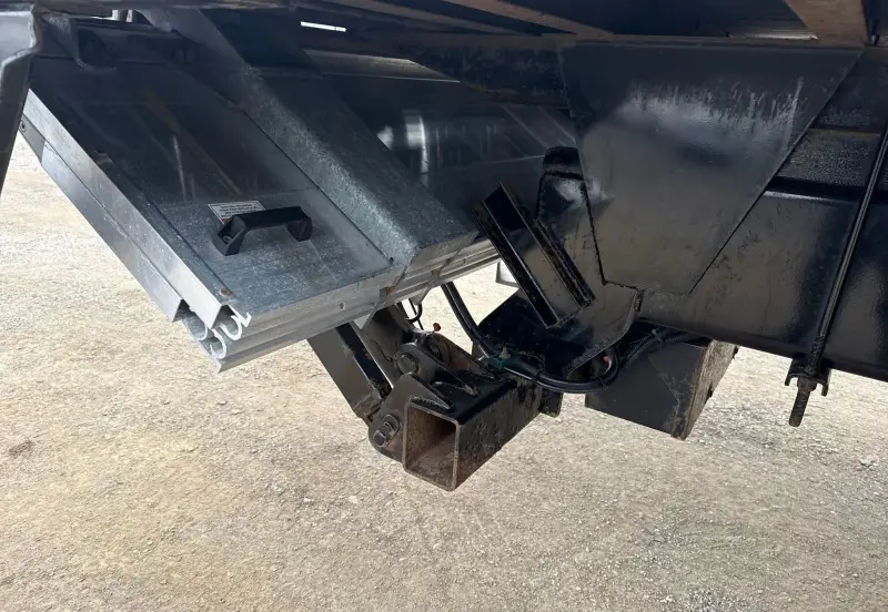 2019 Ford F650 Super Duty photo 16