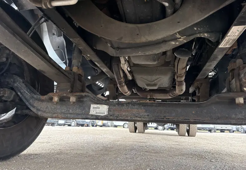 2019 Ford F650 Super Duty photo 27