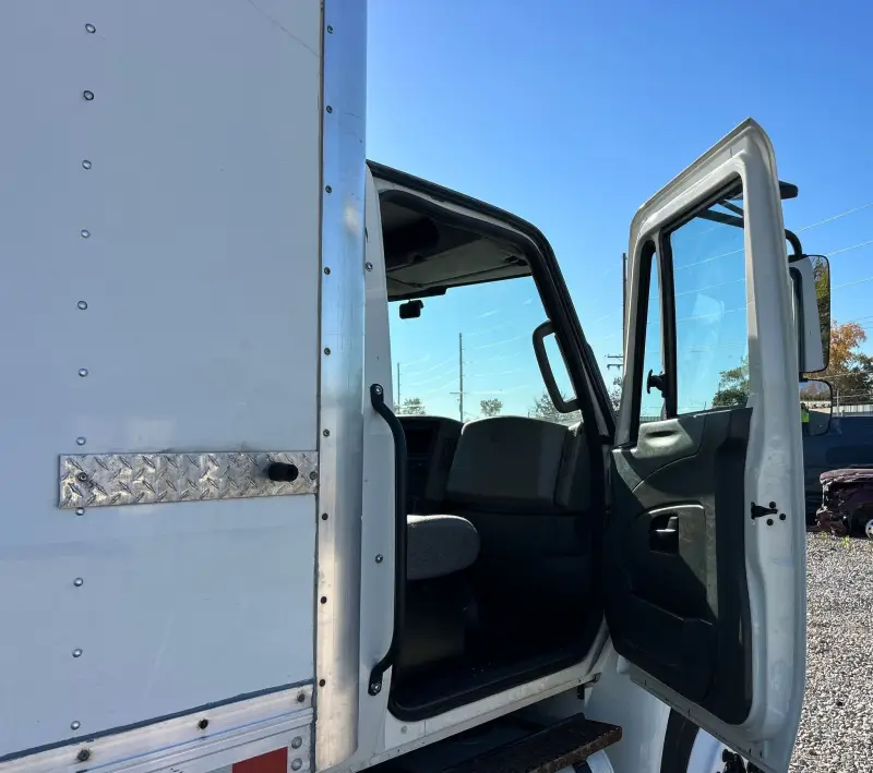2018 International 4300 photo 64