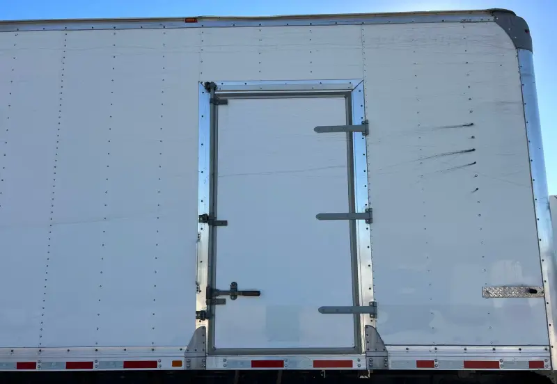 2018 International 4300 photo 10
