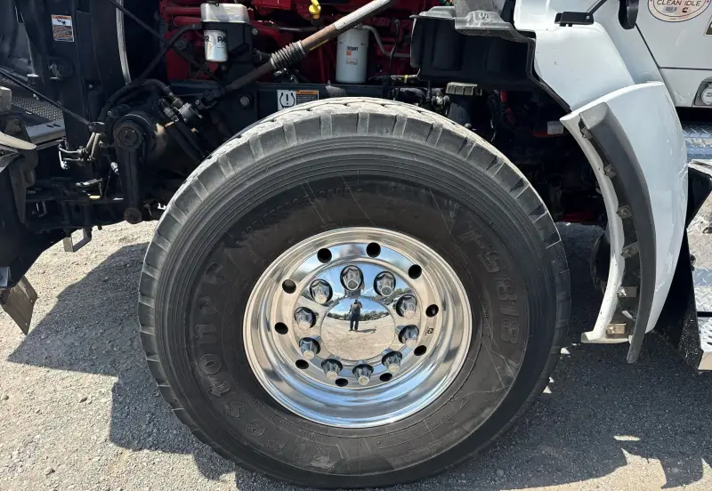2022 Kenworth T880 photo 75
