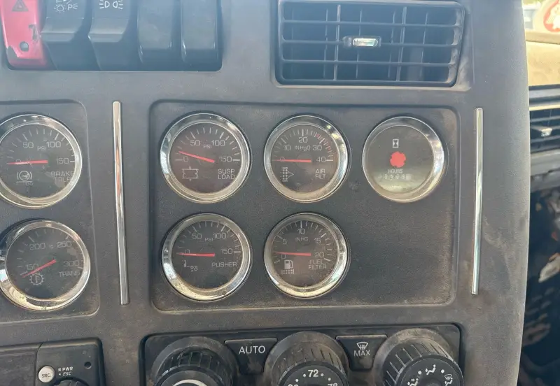 2022 Kenworth T880 photo 42