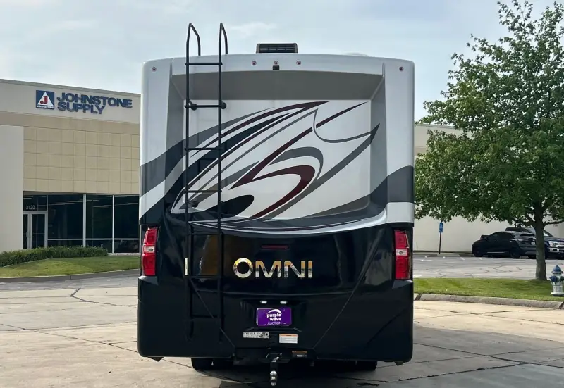2022 Ford F600 XLT Omni Thor Motor Coach BT36 photo 6
